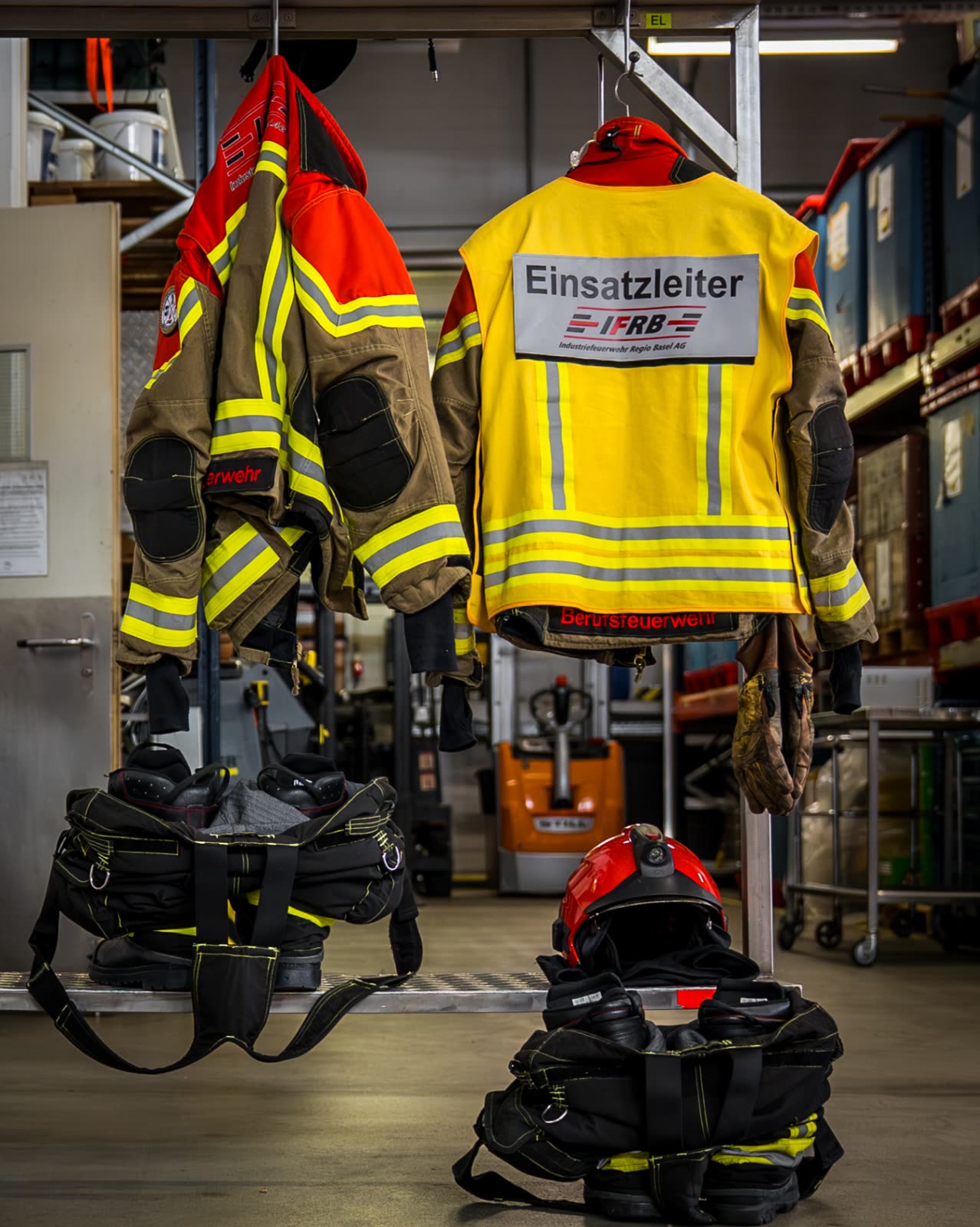 Industriefeuerwehr Regio Basel, Ausrüstung der Einsatzkräfte auf dem Areal.
