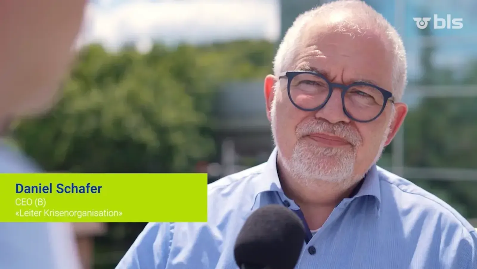 Still aus dem BLS-Krisenstab-Video: Interview mit Daniel Schafer, CEO BLS, als Leiter Krisenorganisation